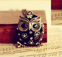 Load image into Gallery viewer, Owl Design Rhinestones Crystal Pendant - Velvet Visions