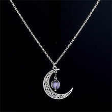 Load image into Gallery viewer, Moon Glowing Necklace - Velvet Visions